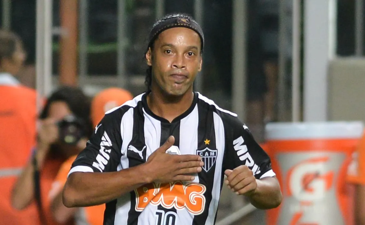 Ronaldinho Gaúcho manda recado ao Galo antes de confronto decisivo na Copa Sul-Americana