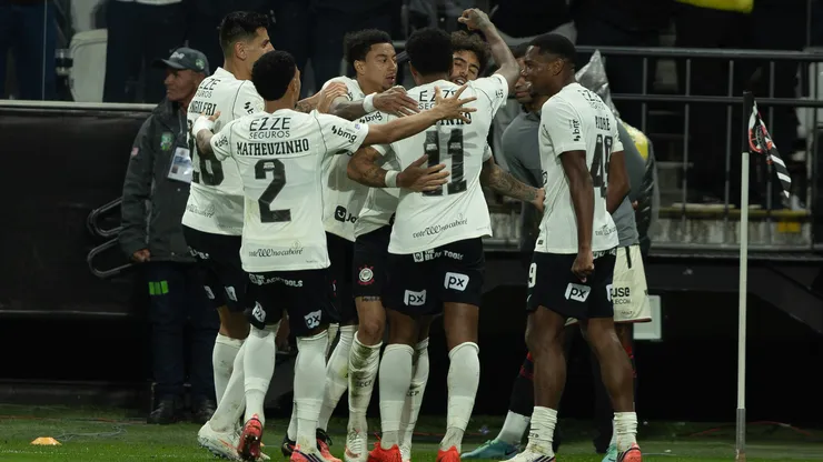 Corinthians precisa entender que a crise financeira também entra em campo - Joisel Amaral/AGIF