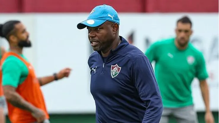 Marcão comanda treino do Fluminense de olho no Palestra - Foto: Marcelo Gonçalves / Fluminense FC