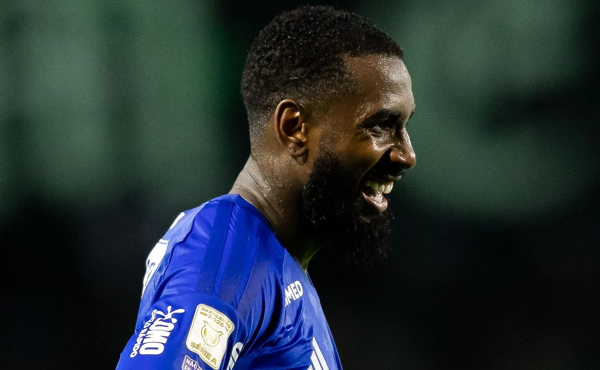 Artur Jorge revela conversa com Gerson no Cruzeiro sobre fase do meia: “às vezes espero mais”