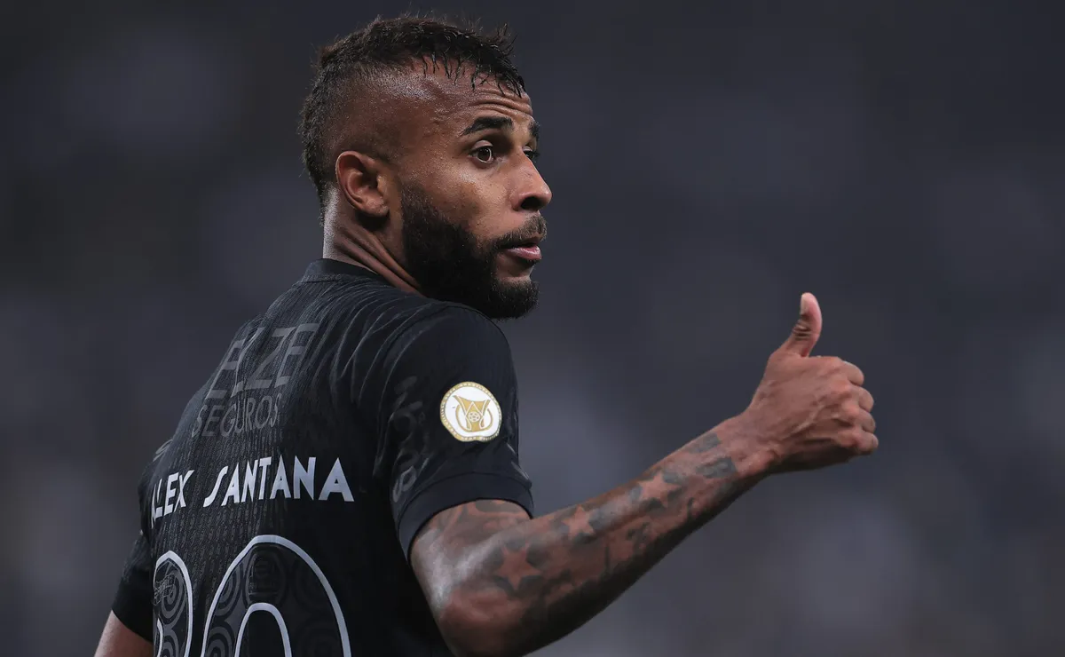 Lista de dispensa do Corinthians para 2027 pode incluir empréstimo ou saída em definitivo de Alex Santana