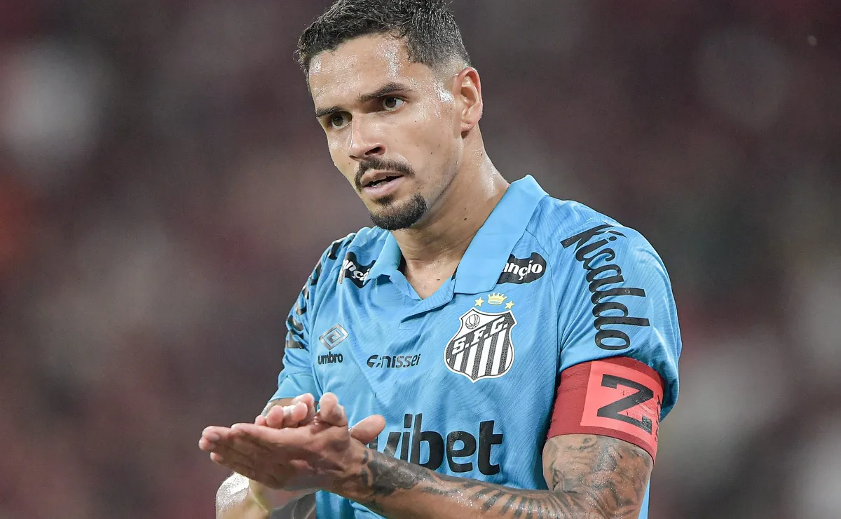 Santos tem previsão semelhante para os retornos de Lucas Veríssimo e Arthur no Brasileirão