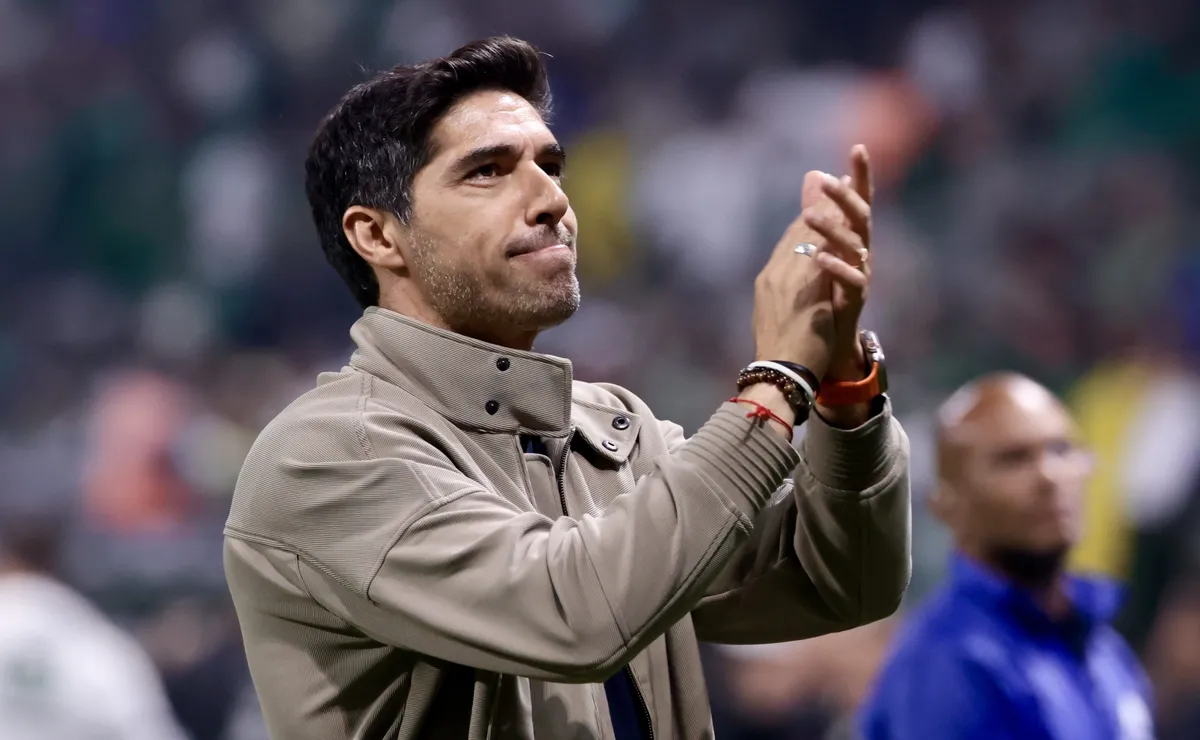 Copo meio cheio, copo meio vazio: o que a classificação do Palmeiras ensina a Abel Ferreira