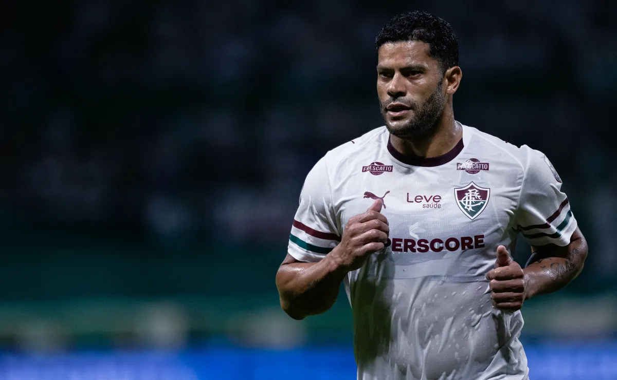 Hulk explica por que seria o quinto batedor do Fluminense na decisão nos pênaltis