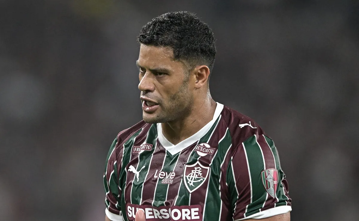 Hulk critica estilo de jogo do Palmeiras após eliminação do Fluminense: “Sempre jogando por uma bola”