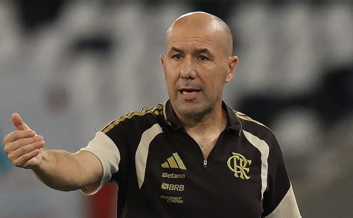 Leonardo Jardim tem baixas confirmadas no Flamengo contra o Estudiantes