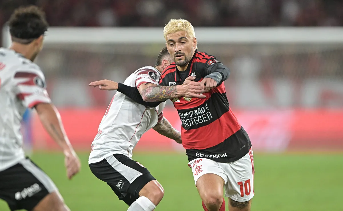 Estudiantes elimina Flamengo nos pênaltis e vai à final da Libertadores para enfrentar o Palmeiras