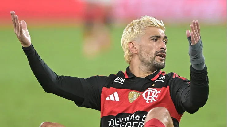 Arrascaeta jogador do Flamengo durante partida contra o Estudiantes no estadio Maracana pelo campeonato Copa Libertadores 2026.