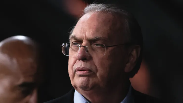 Stabile segue muito pressionado no Corinthians.