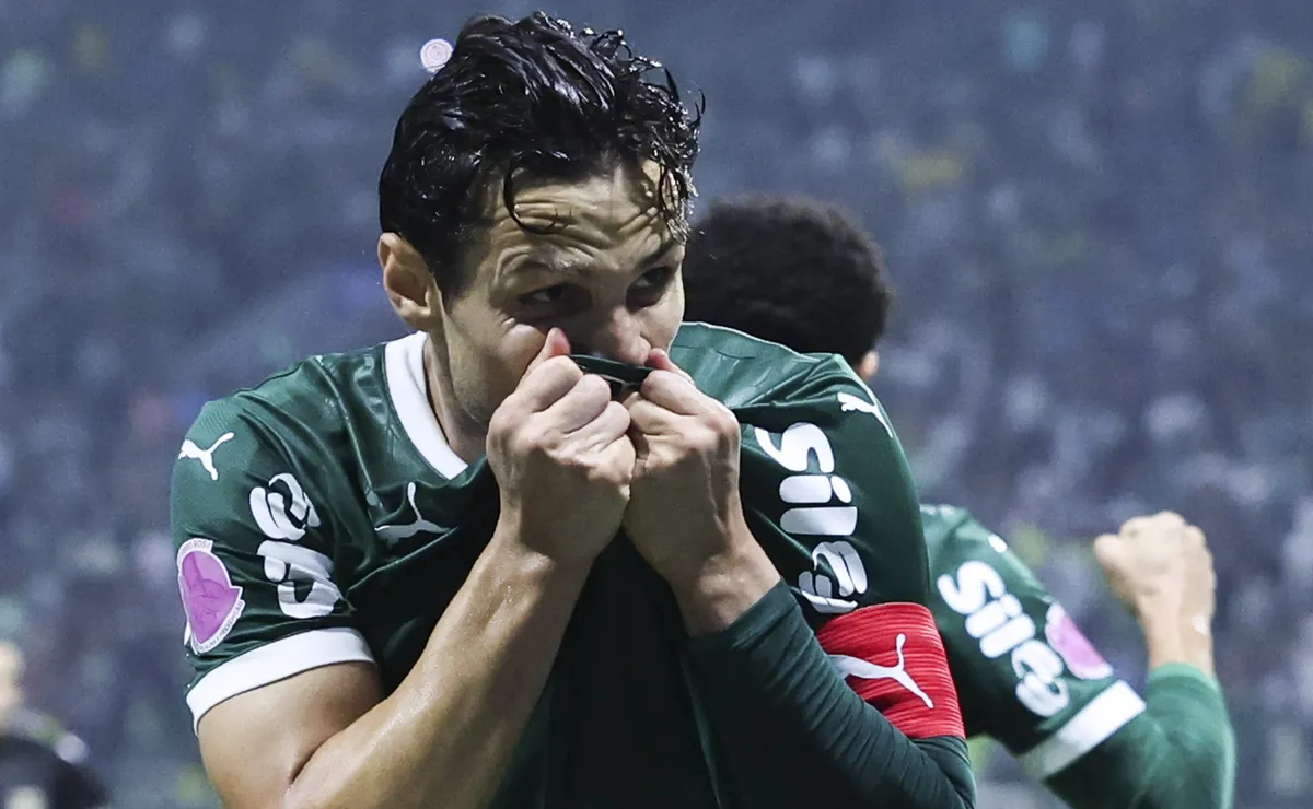 Raphael Veiga está nos planos de Abel no Palmeiras para 2027, confirma empresário