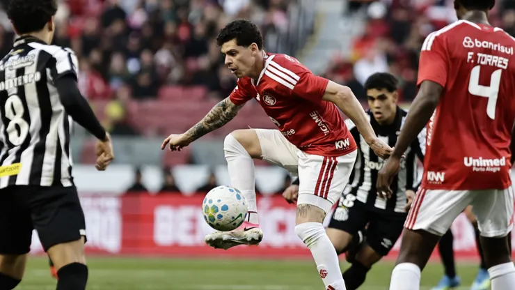 Ronaldo será titular em Inter x Botafogo. Roberto Vinicius/AGIF.