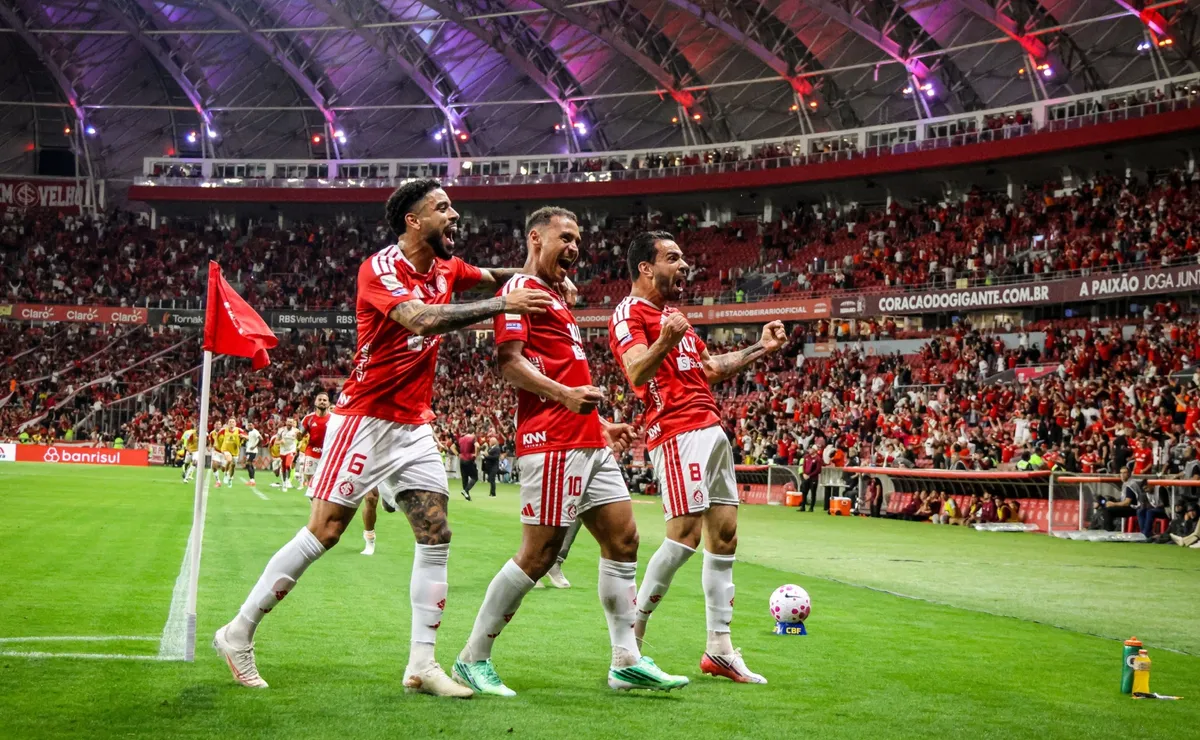 Análise: Inter perde a força no Beira-Rio e precisa vencer o Botafogo no Brasileirão