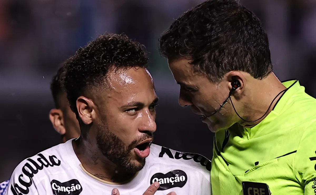Opinião: Neymar perde a cabeça, prejudica o Santos em empate contra o Bahia e merece nota 0