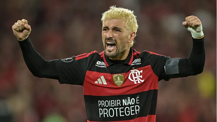 Arrascaeta jogador do Flamengo durante partida contra o Estudiantes no estadio Maracana pelo campeonato Copa Libertadores 2026.