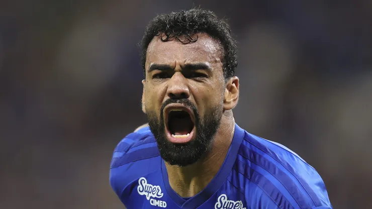 Fabrício Bruno, zagueiro do Cruzeiro - Foto: Gilson Lobo/AGIF