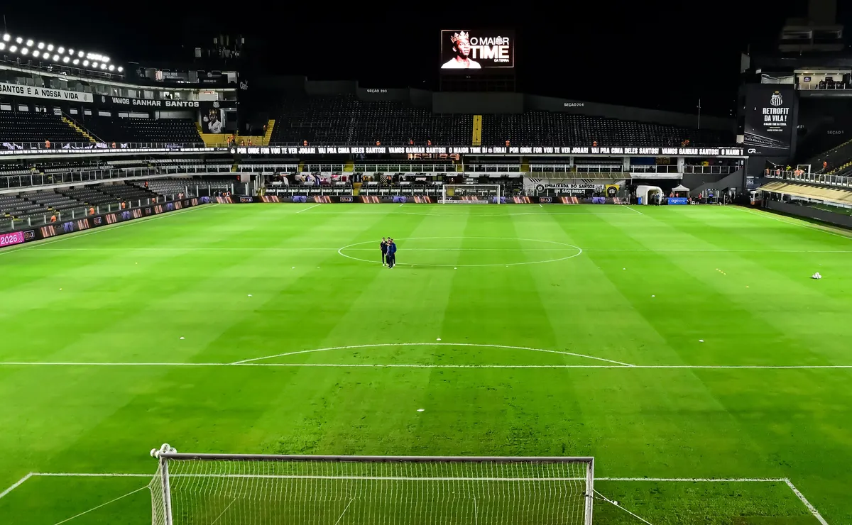 Opinião: Santos precisa agir diante das péssimas condições do gramado da Vila Belmiro