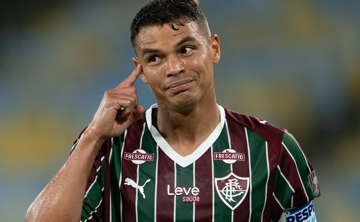 Opinião: Thiago Silva seria o nome certo para elevar o nível da zaga do Santos na próxima temporada