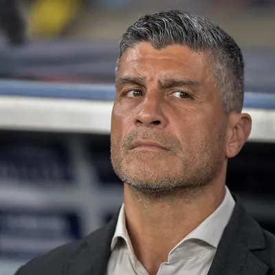 Vasco pode poupar titulares no clássico contra o Flamengo