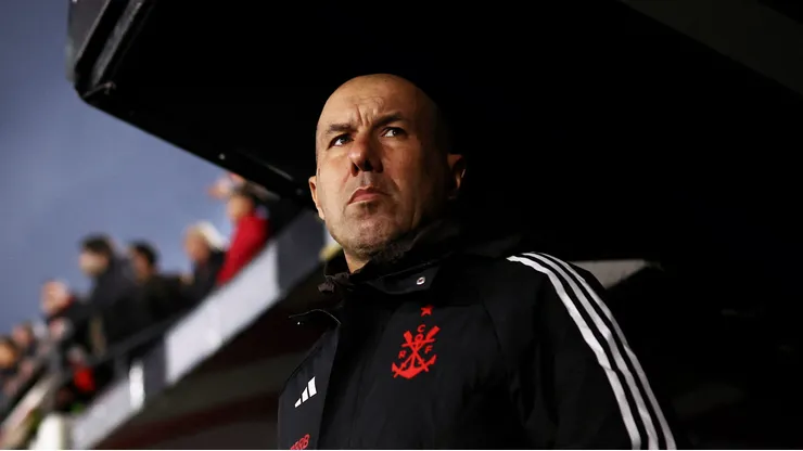 Leonardo Jardim tem cometido erros importantes no Fla - Foto: REUTERS/Agustin Marcarian