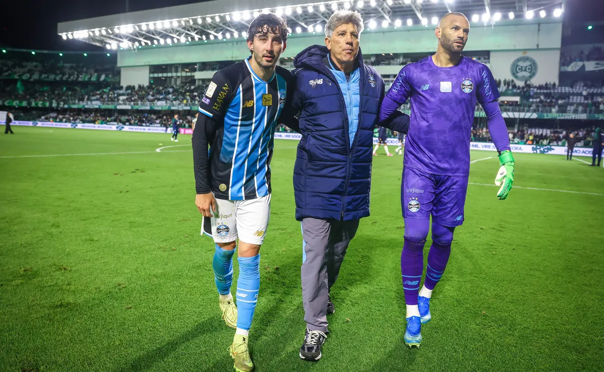 Renato convoca torcida, comemora vitória salvadora e Grêmio monitora contas contra o rebaixamento