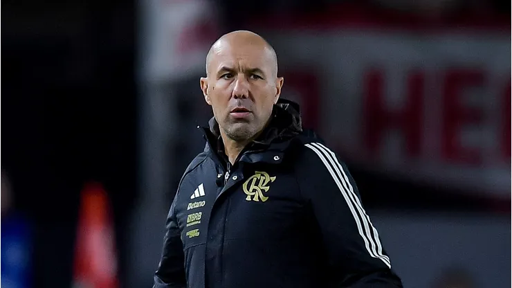 Leonardo Jardim está pressionado no Fla e Sporting observa o comandante - Foto: Marcelo Endelli/Getty Images