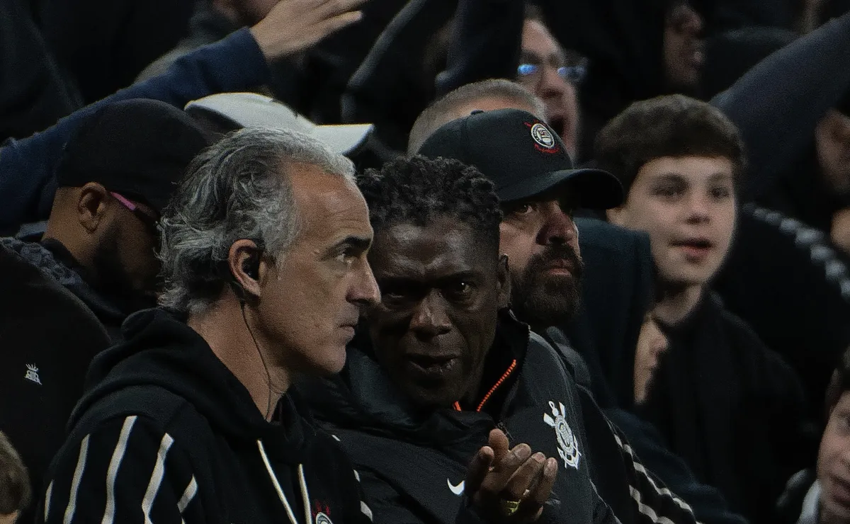 Corinthians pode fazer novas mudanças contra o Mirassol e Seedorf segue em busca da formação ideal
