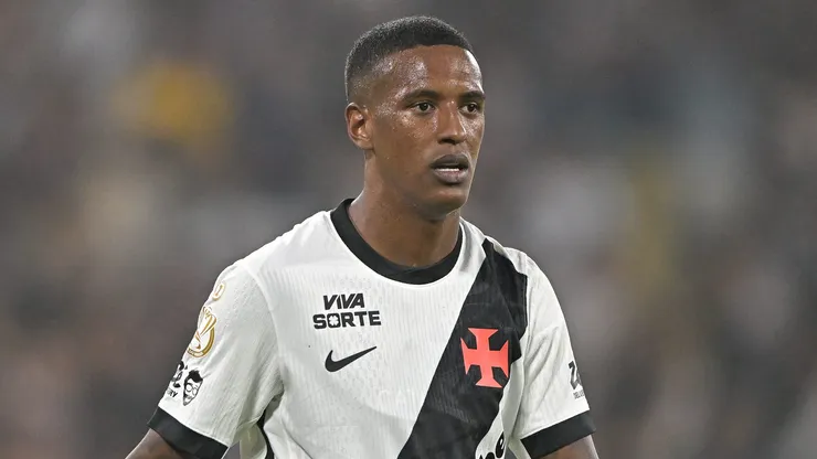 Robert Renan. Foto: Thiago Ribeiro/AGIF