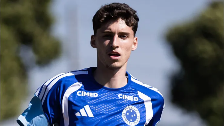 Eduardo Pape, meio-campista do Cruzeiro