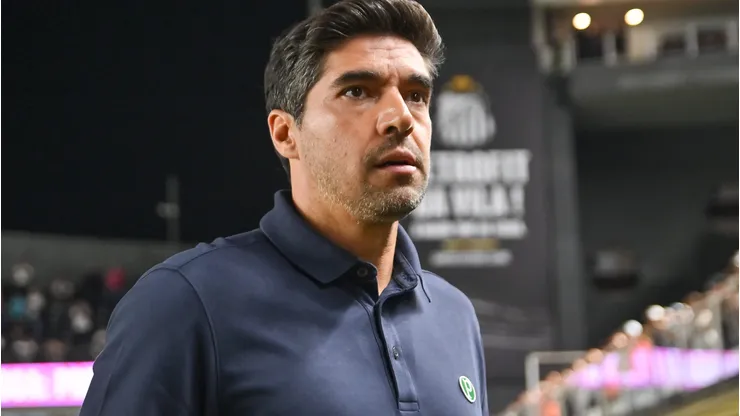 Treinador deu a sua opinião - Foto: Jota Erre/AGIF.