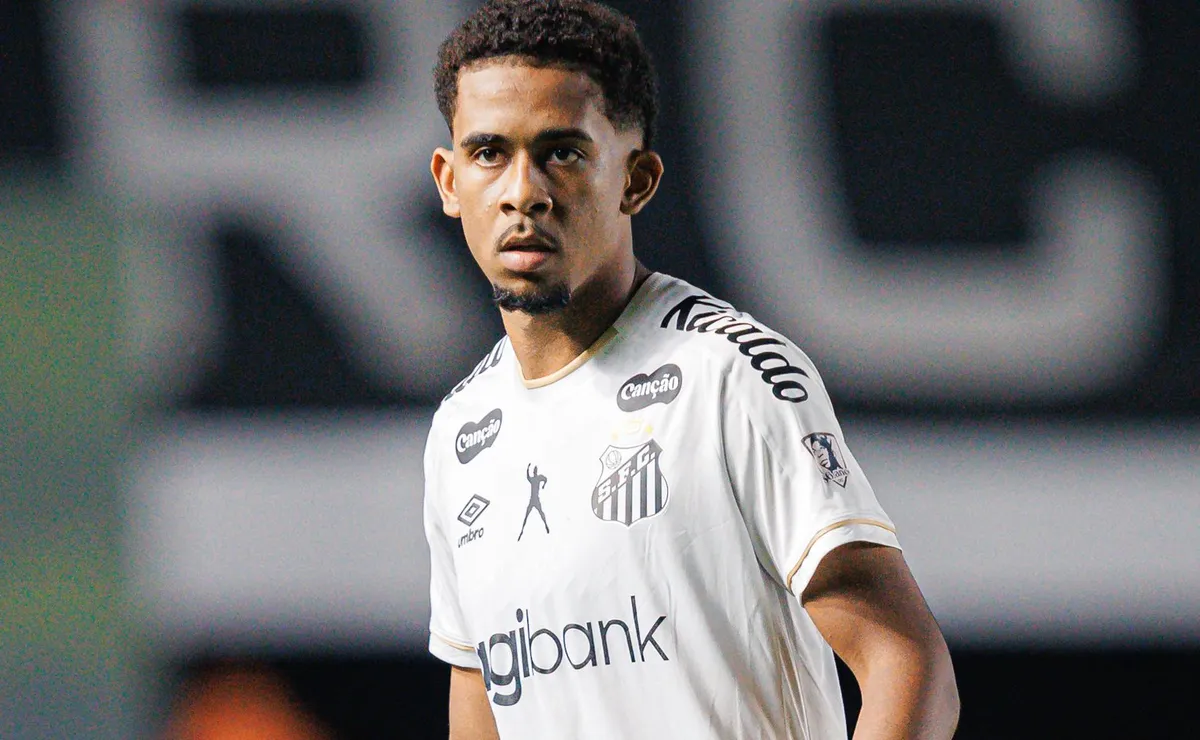 Análise: João Alencar mostra personalidade e tem atuação muito segura contra o Palmeiras