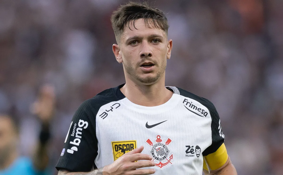 Seedorf tenta proibir pergunta, mas Rodrigo Garro desabafa sobre problemas internos no Corinthians