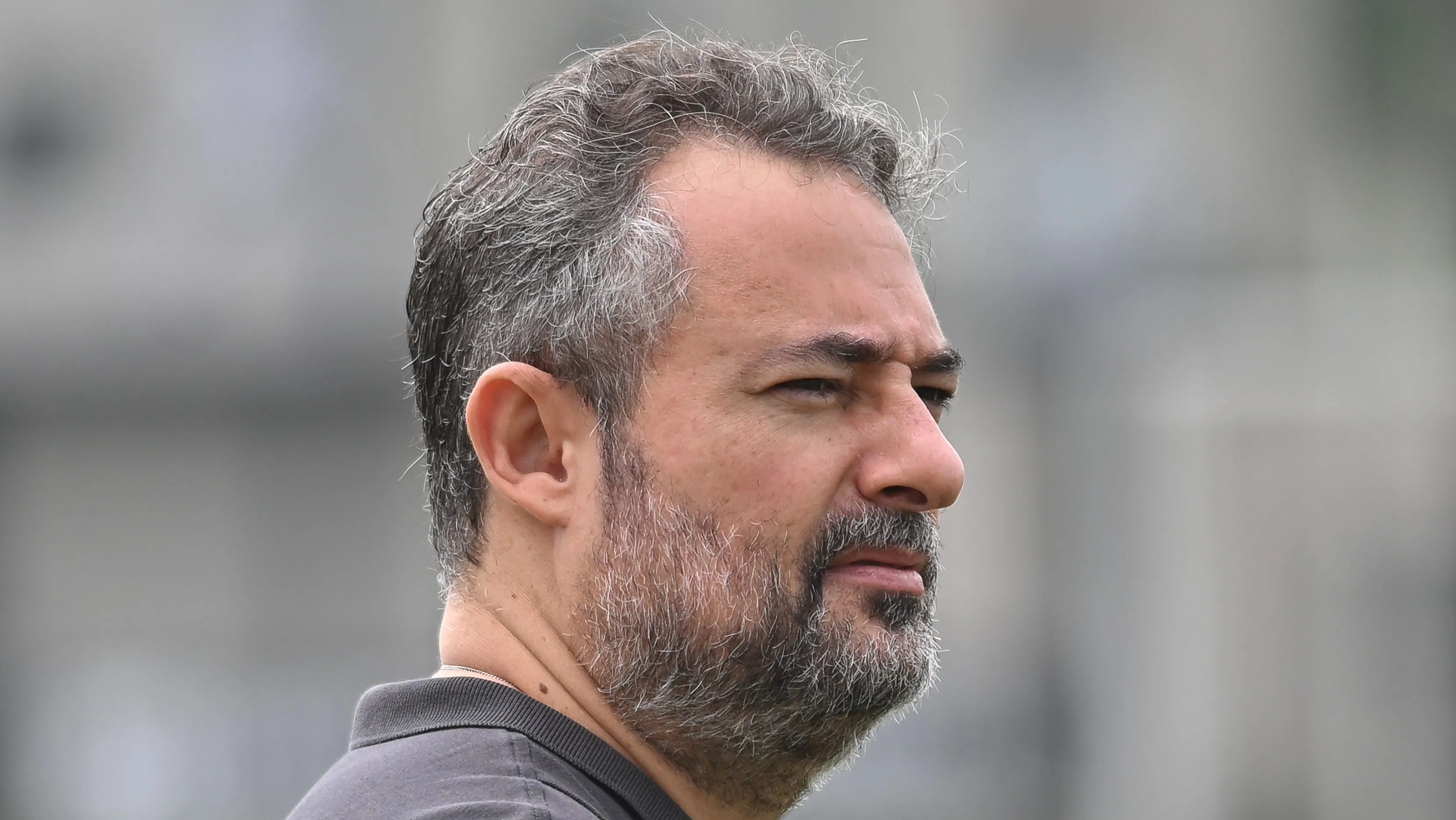 Foto: Jota Erre/AGIF – Alexandre Mattos é o atual diretor de futebol do Santos, mas também tem futuro indefinido.