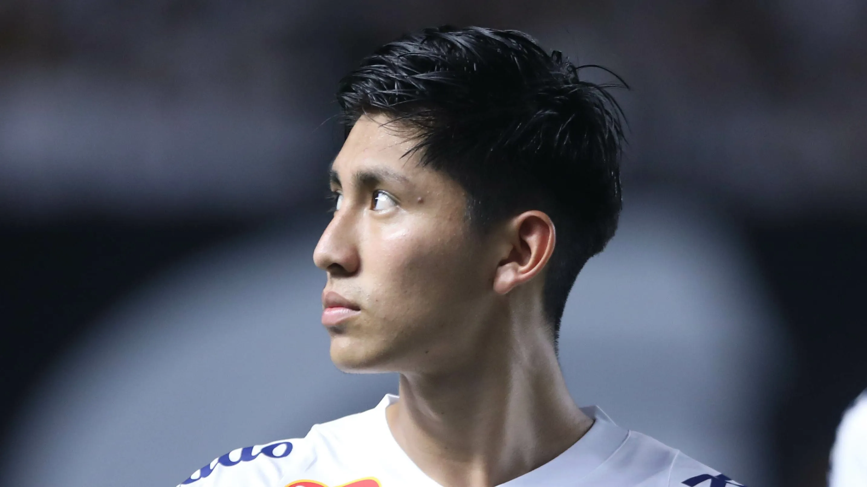 Foto: Reinaldo Campos/AGIF – Miguelito durante partida contra o Palmeiras.