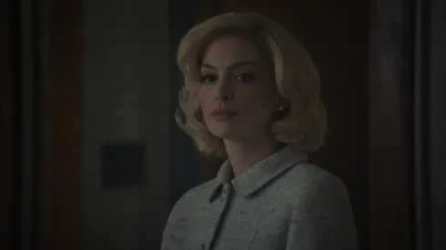 Anne Hathaway in Eileen.