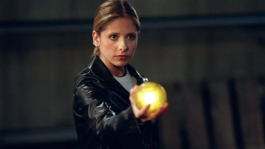 Sarah Michelle Gellar in Buffy the Vampire Slayer.