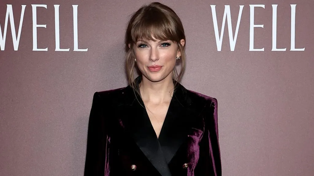 Taylor Swift attends the “All Too Well” New York Premiere on November 12, 2021. (Source: Dimitrios Kambouris/Getty Images)