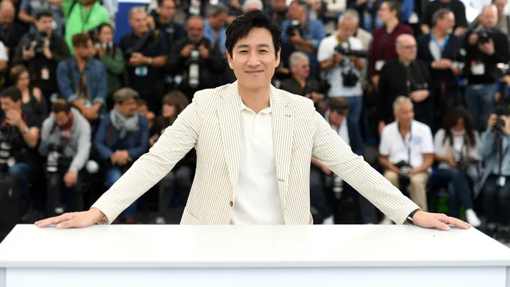Lee Sun-kyun at an event for Parasite in 2019.