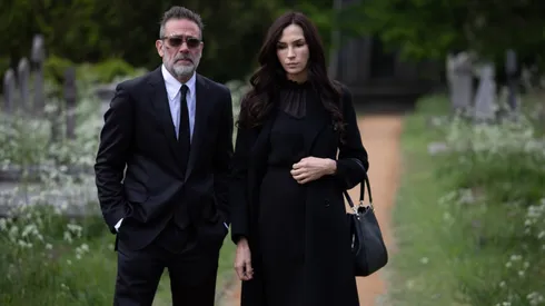 Jeffrey Dean Morgan and Famke Janssen in The Postcard Killings.