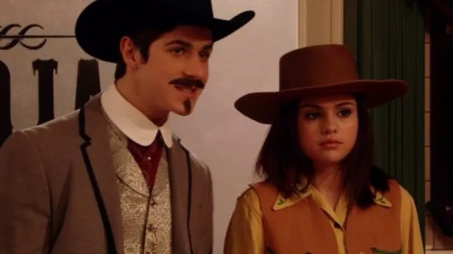 David Henrie and Selena Gomez in Wizards of Waverly Place.