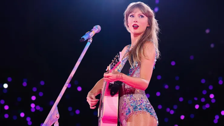 Taylor Swift in Taylor Swift: The Eras Tour.
