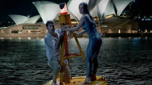 Glen Powell and Sydney Sweeney in Anyone But You.