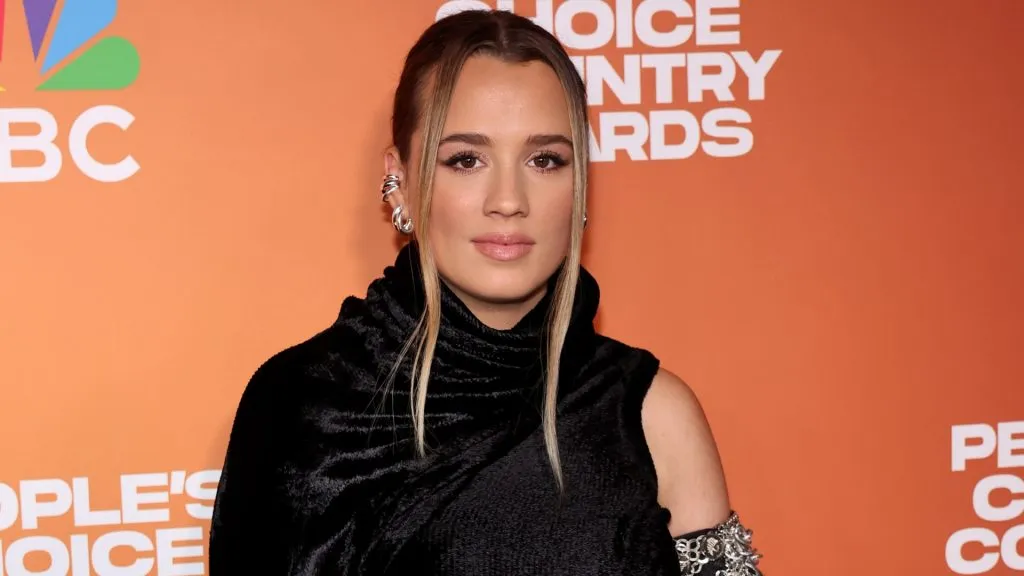 Gabby Barrett attends the 2023 People’s Choice Country Awards. (Source: Terry Wyatt/Getty Images)