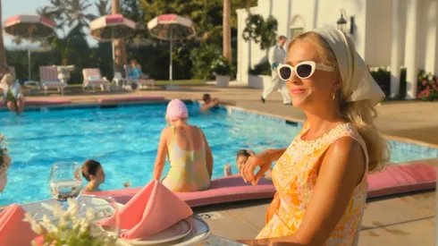 Kristen Wiig in "Palm Royale"