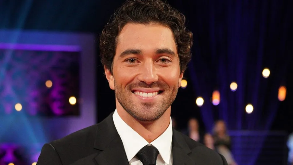 Joey Graziadei of The Bachelor – Season 28. (Source: @enews)