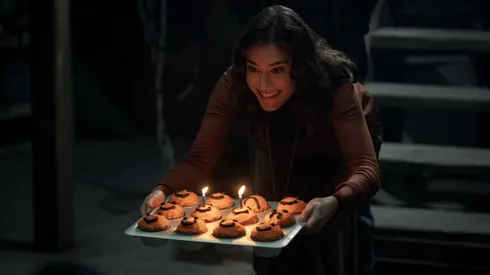 Lizzy Caplan in Cobweb.