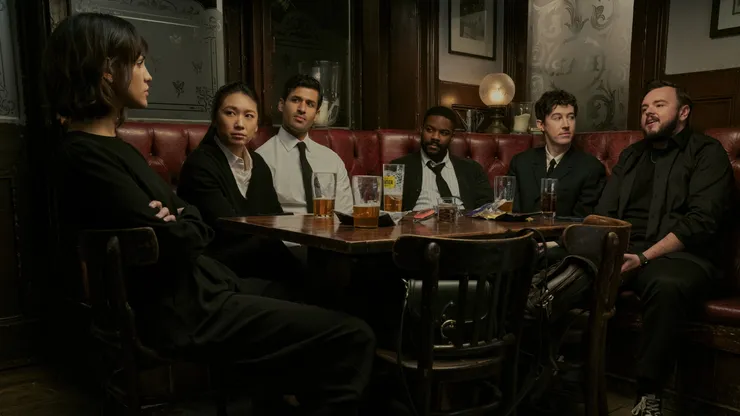 Jess Hong, Eiza González, John Bradley, Alex Sharp, Saamer Usmani and Jovan Adepo in 3 Body Problem.