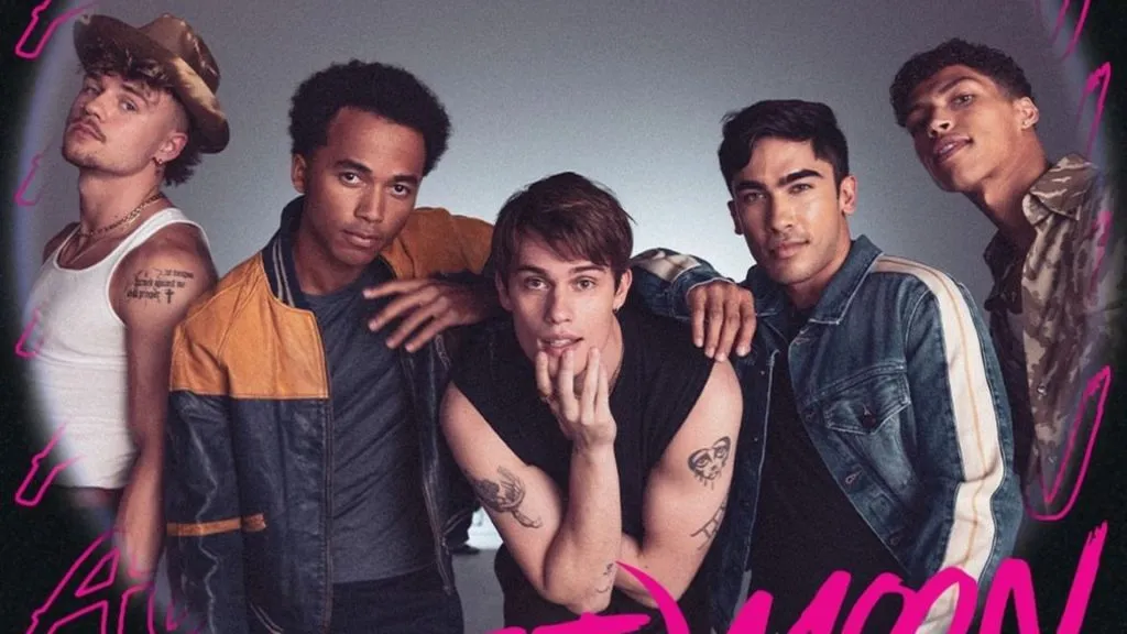 Nicholas Galitzine and the rest of August Moon. (Source: @primevideo)