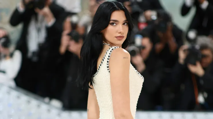 Dua Lipa attends The 2023 Met Gala Celebrating "Karl Lagerfeld: A Line Of Beauty" at The Metropolitan Museum of Art on May 01, 2023.