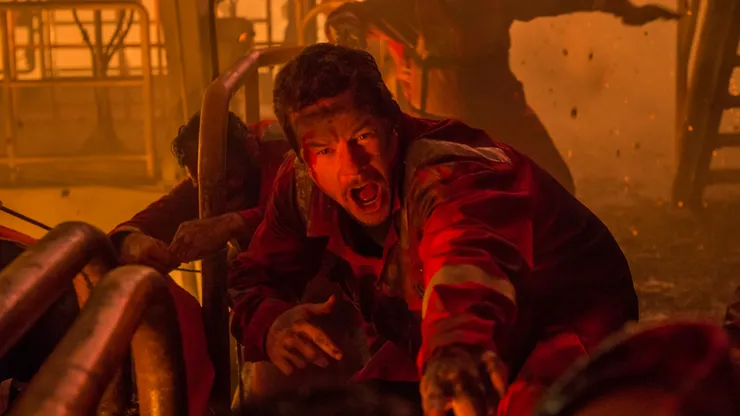 Mark Wahlberg in Deepwater Horizon.