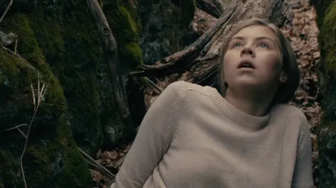 Hermione Corfield in "Rust Creek"